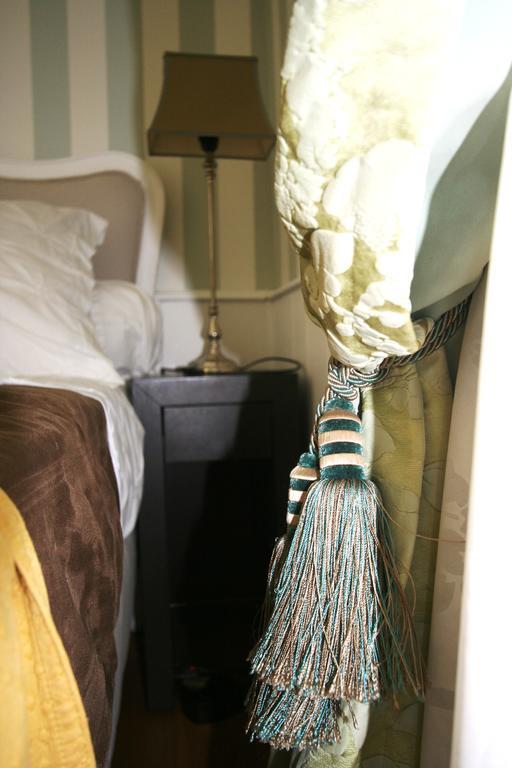 Parisinteriorsrentals - Beautiful Le Marais Notre Dame Appartement Exterior photo
